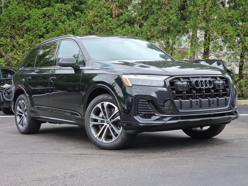 Certified 2026 Audi Q7 2.0T Premium w/ Convenience Plus Package AWD/4WD image 2
