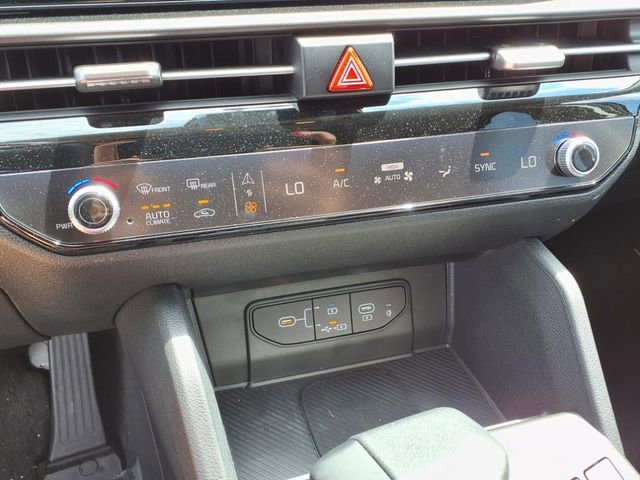 New 2026 Kia Sportage EX image 9