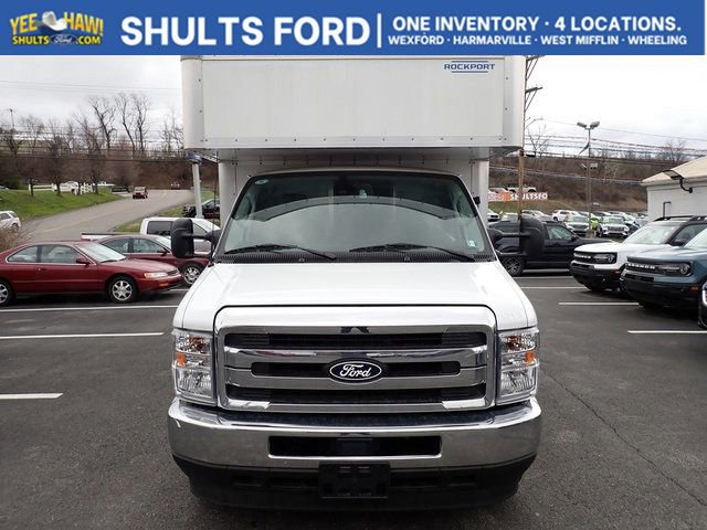 New 2026 Ford E-450 and Econoline 450 Super Duty w/ Power Equipment Group RWD image 10
