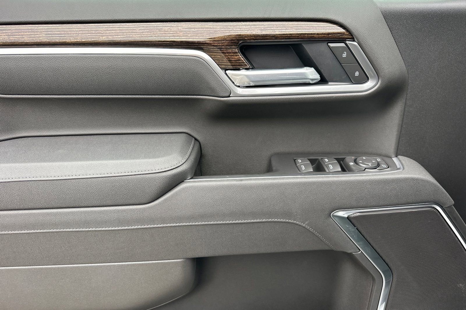 New 2026 GMC Sierra 1500 Elevation w/ Elevation Select Package image 12