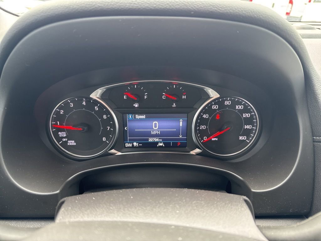 Used 2023 GMC Terrain SLE w/ Driver Convenience Package image 7