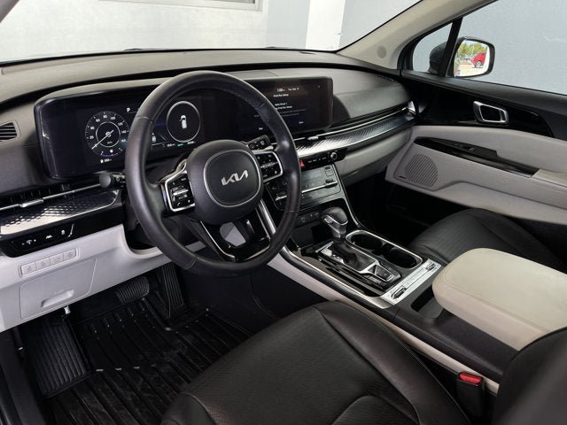 Used 2024 Kia Carnival SX Prestige FWD image 10