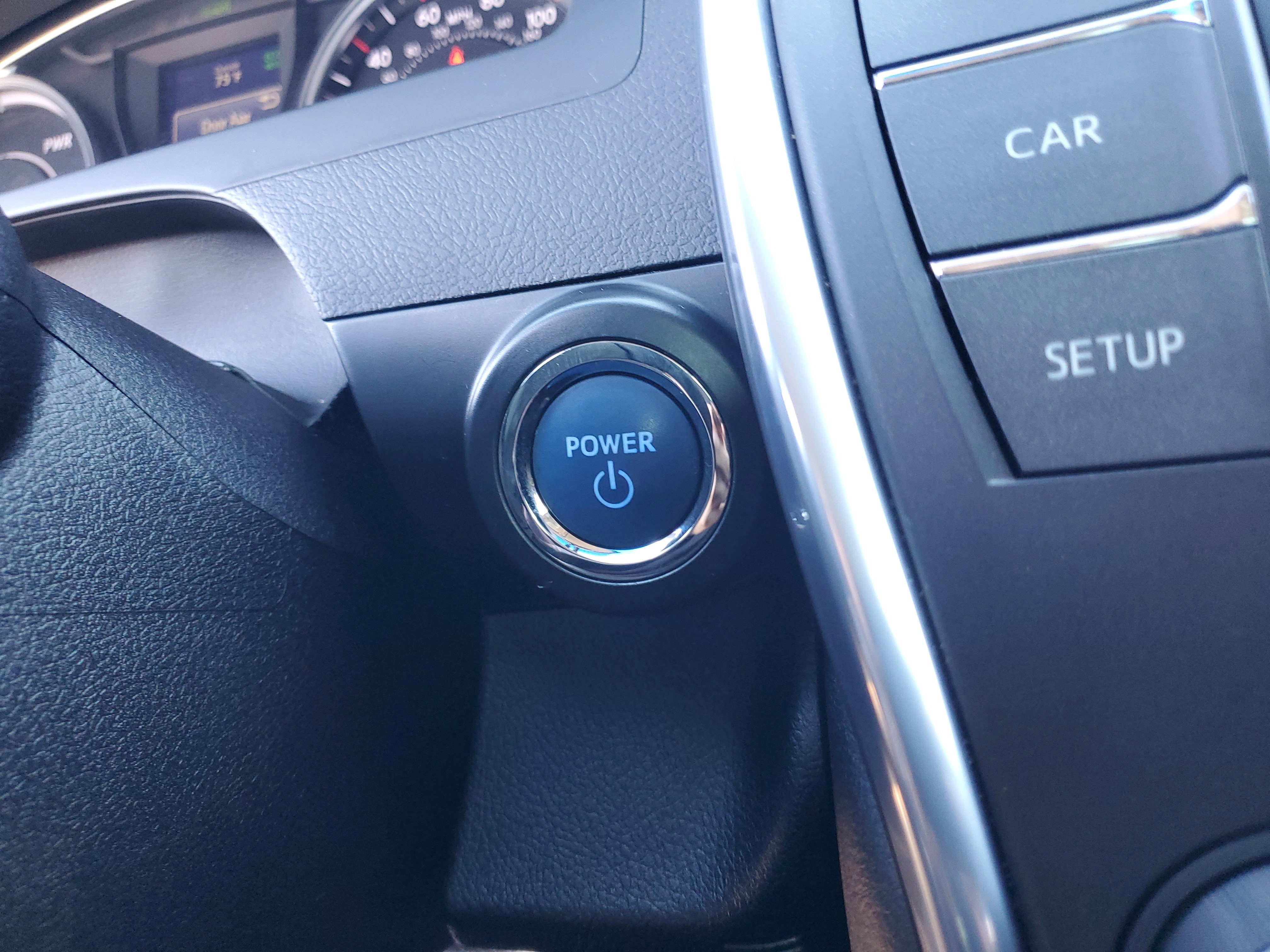 Used 2015 Toyota Camry XLE image 23