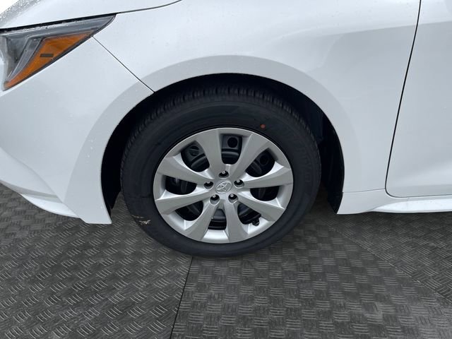 New 2026 Toyota Corolla LE FWD image 14