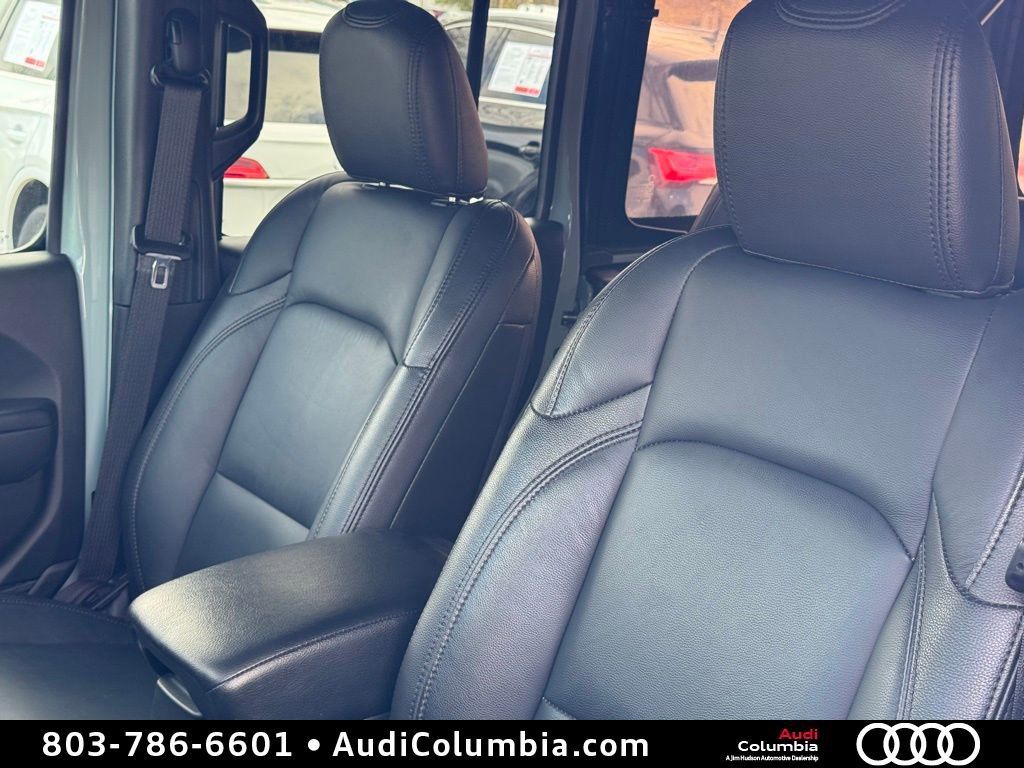 Used 2023 Jeep Wrangler Unlimited Rubicon w/ Cold Weather Group image 17