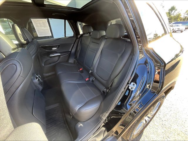 Used 2026 Mercedes-Benz GLC 300 4MATIC image 24