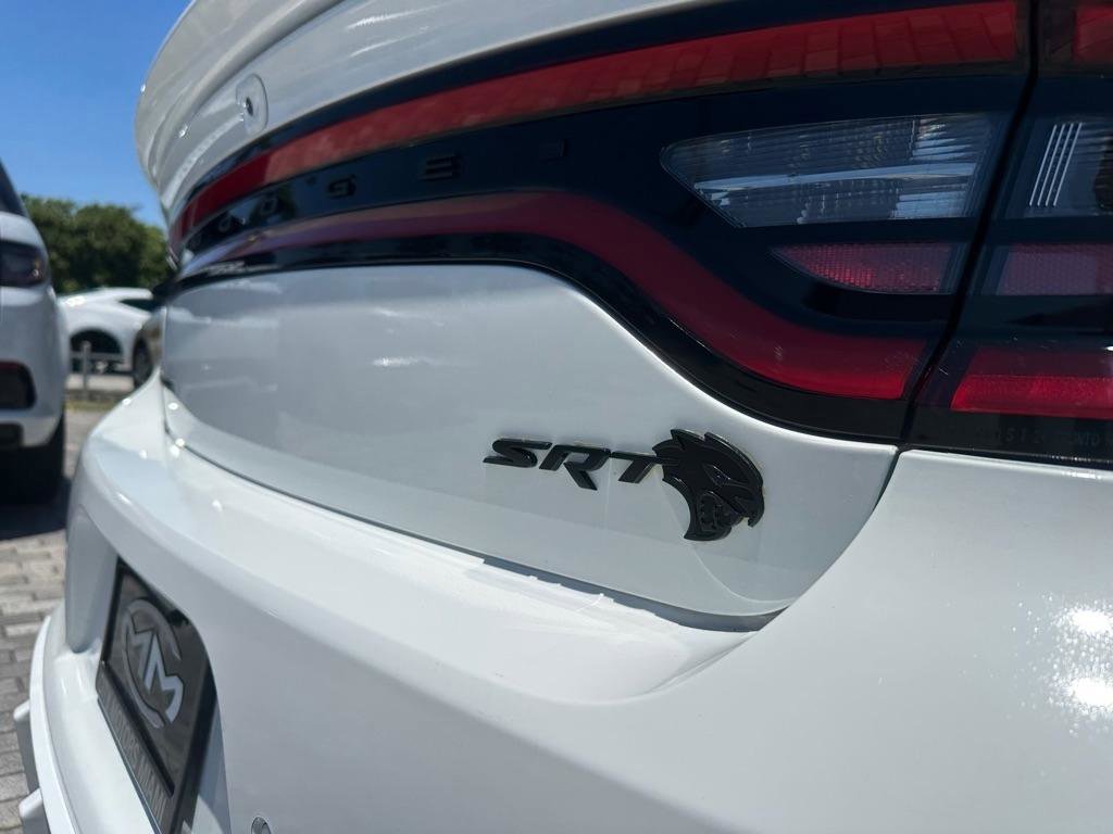 Used 2022 Dodge Charger SRT Hellcat w/ SRT Black Package RWD image 9