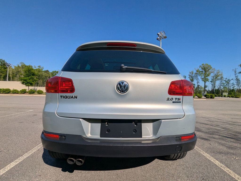 Used 2013 Volkswagen Tiguan SEL image 9