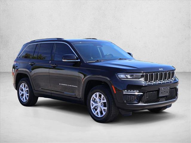 Used 2022 Jeep Grand Cherokee Limited AWD/4WD image 3