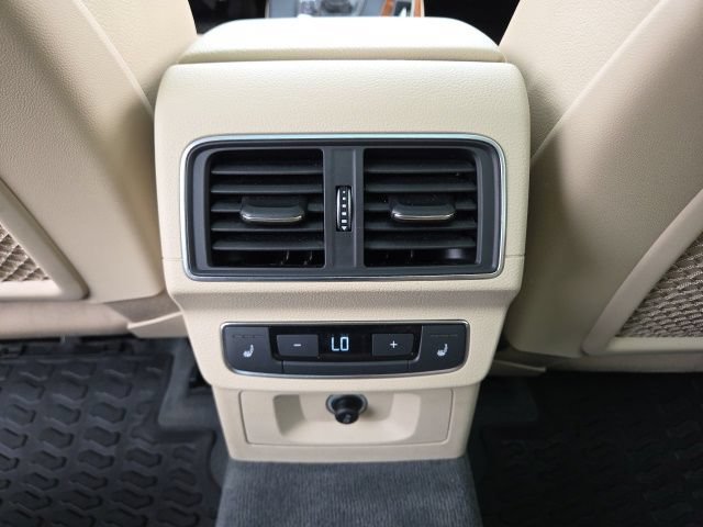 Used 2018 Audi Q5 2.0T Premium Plus w/ Premium Plus Package AWD/4WD image 48