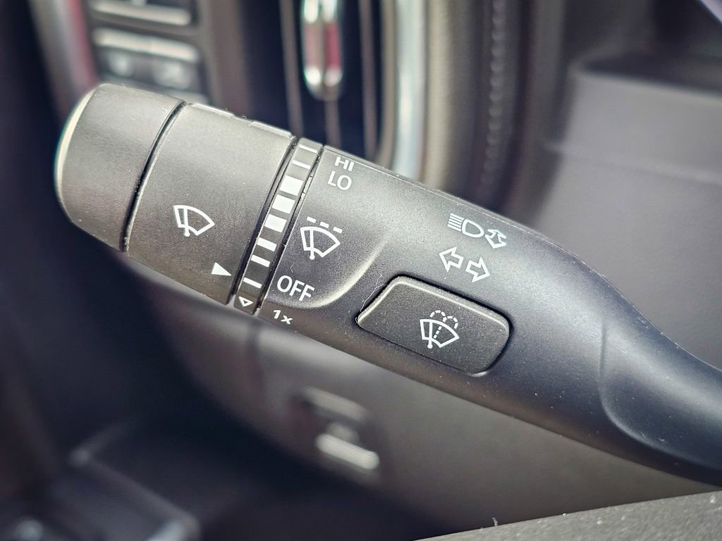 Certified 2023 GMC Sierra 3500 SLE w/ SLE Convenience Package image 19