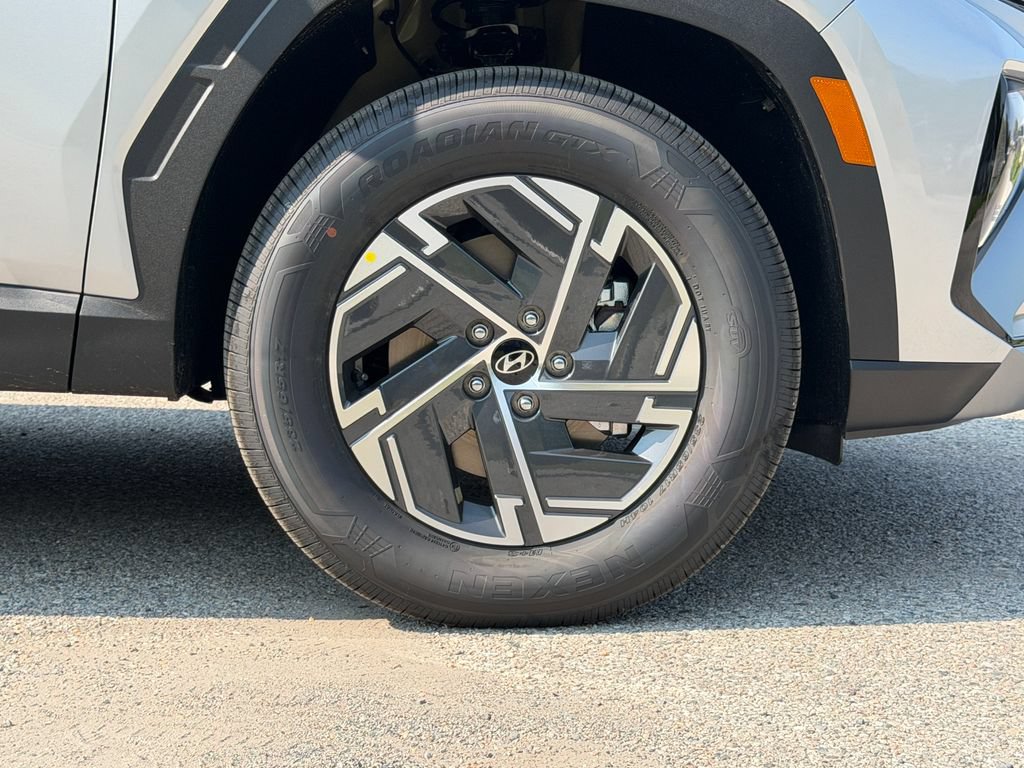 New 2026 Hyundai Tucson Blue SE AWD/4WD image 4