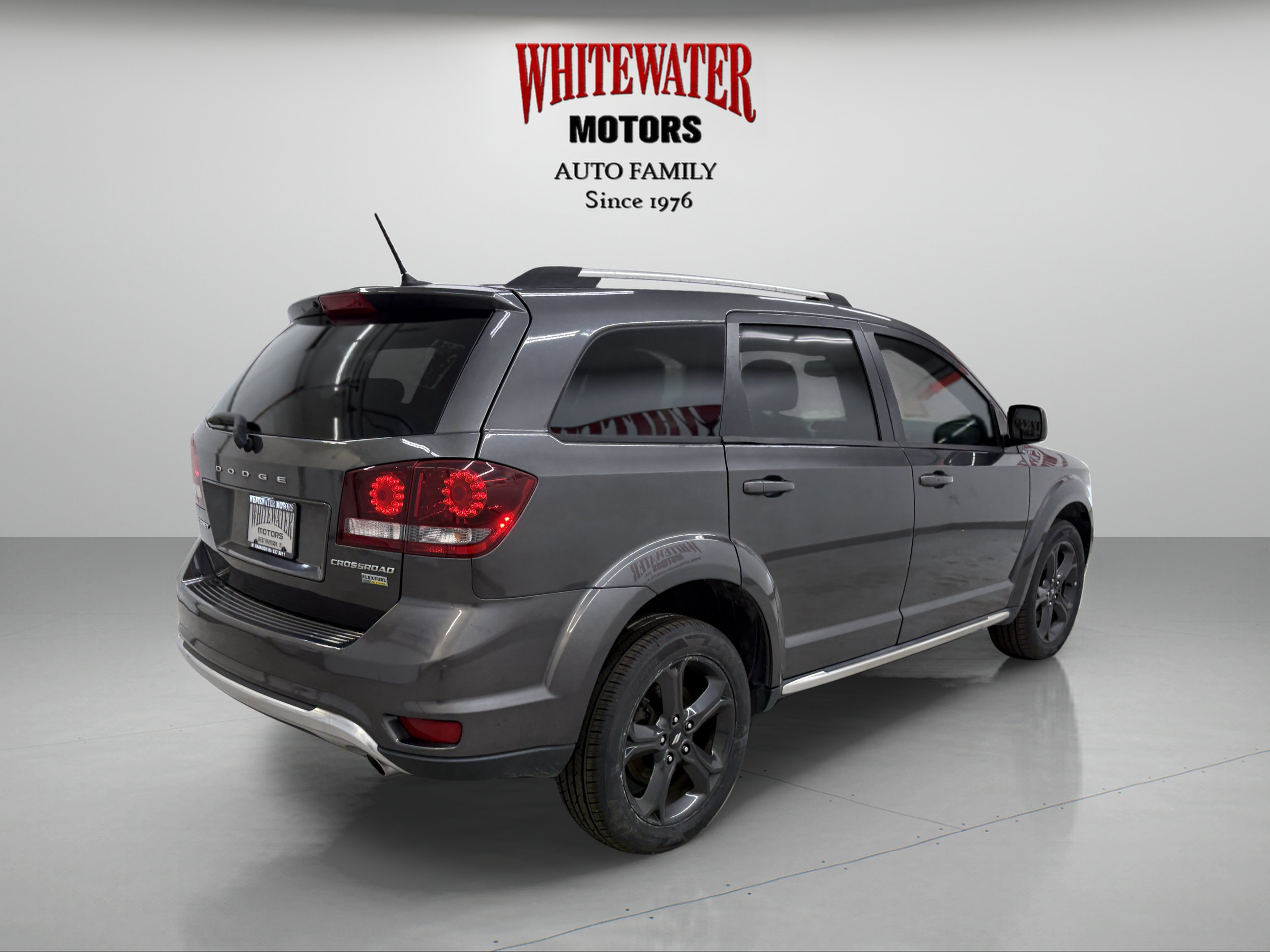 Used 2018 Dodge Journey Crossroad FWD image 4