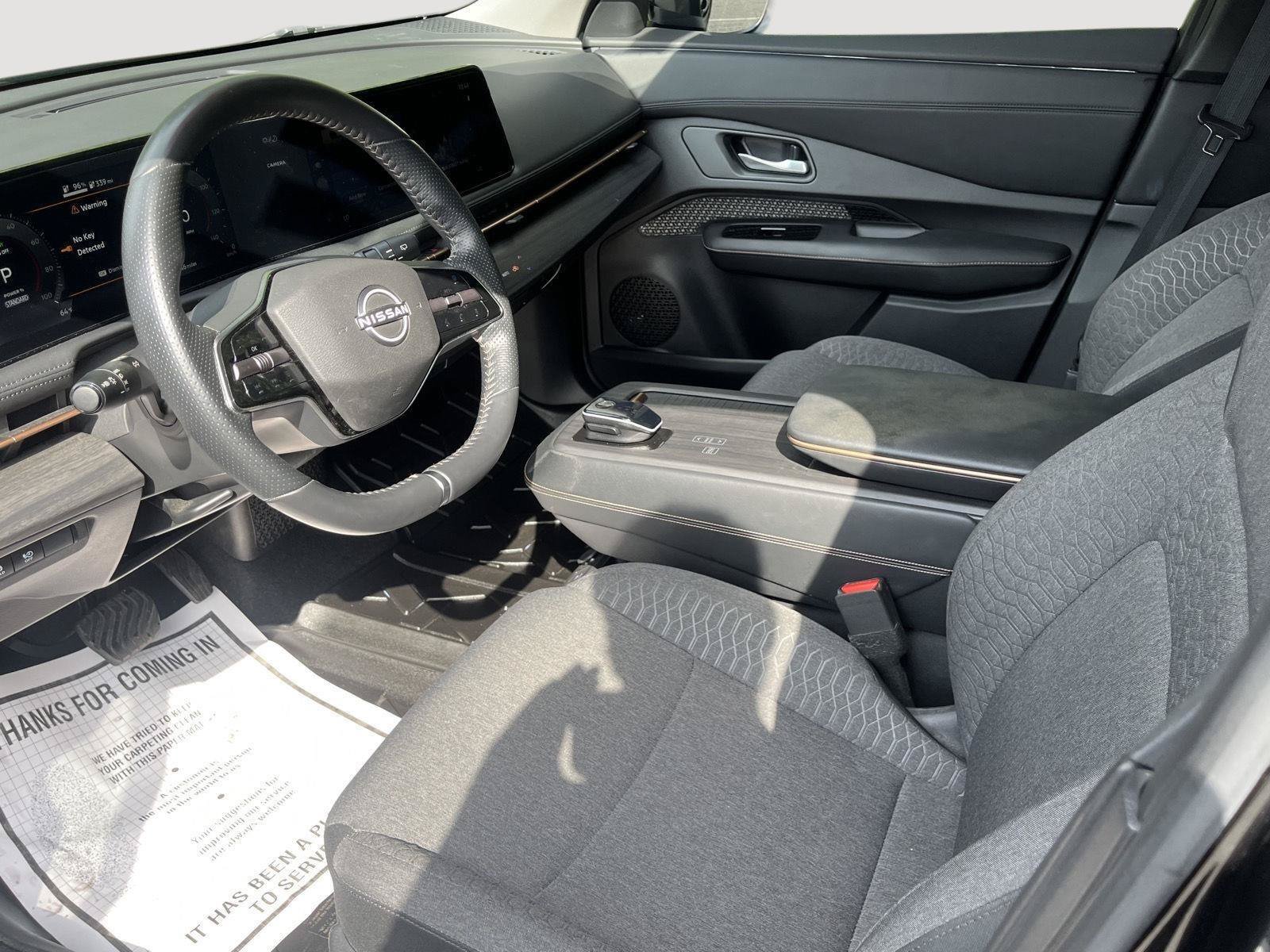 Used 2023 Nissan Ariya FWD image 22