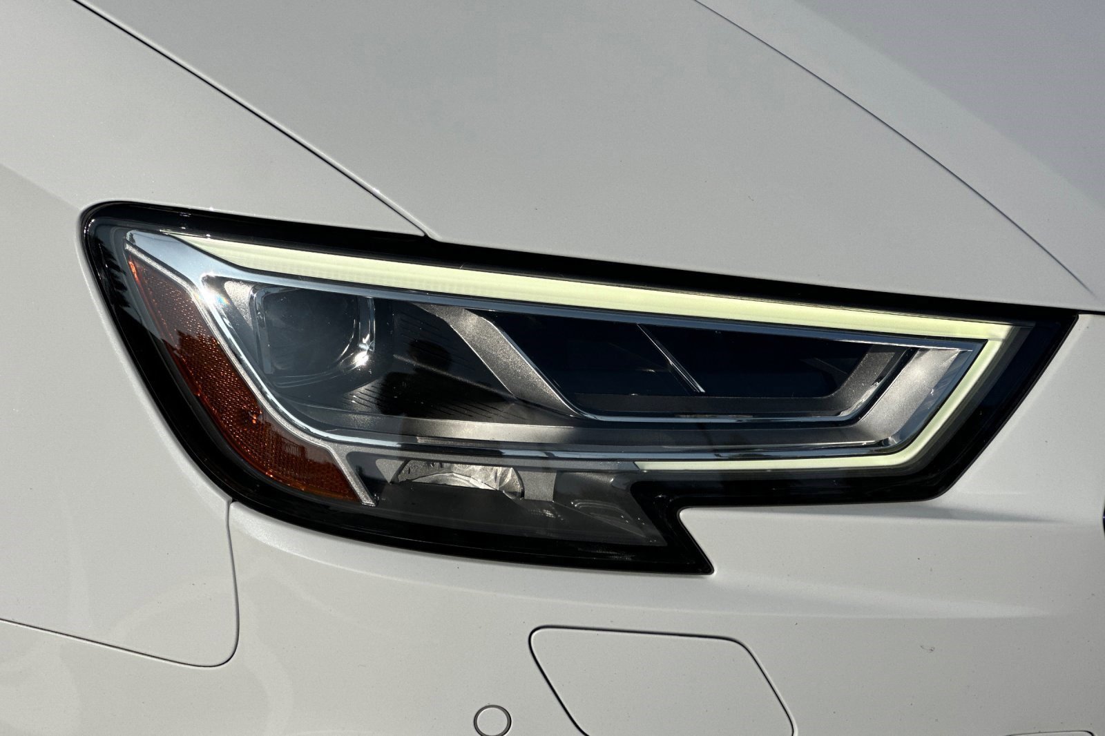 Used 2017 Audi A3 2.0T Premium Plus w/ Premium Plus Package image 9