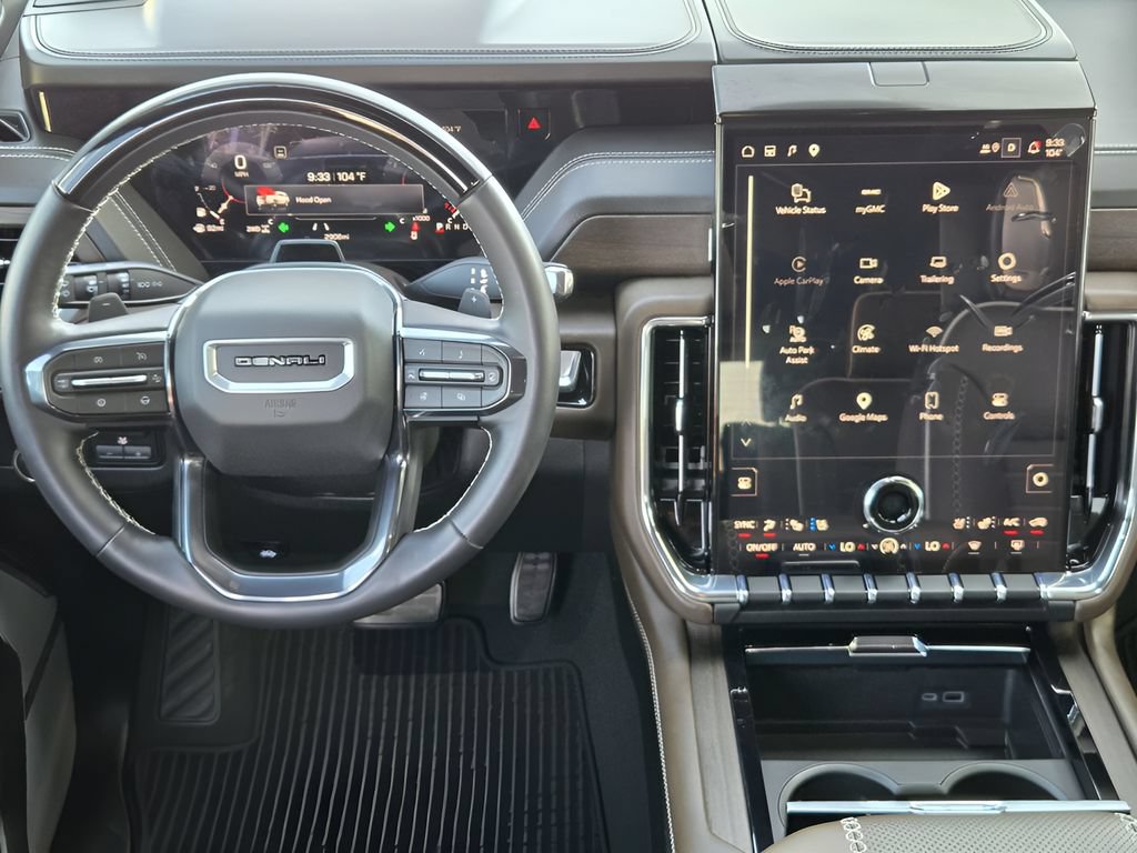 Used 2026 GMC Yukon Denali Ultimate AWD/4WD image 25