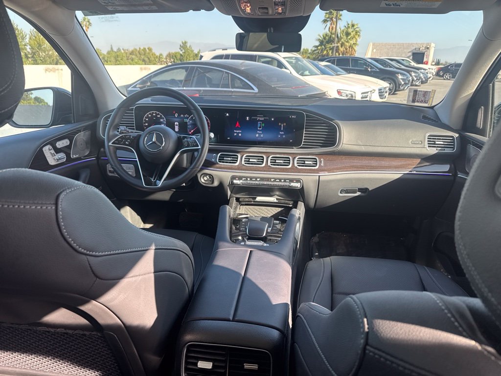 Certified 2026 Mercedes-Benz GLS 450 4MATIC image 8