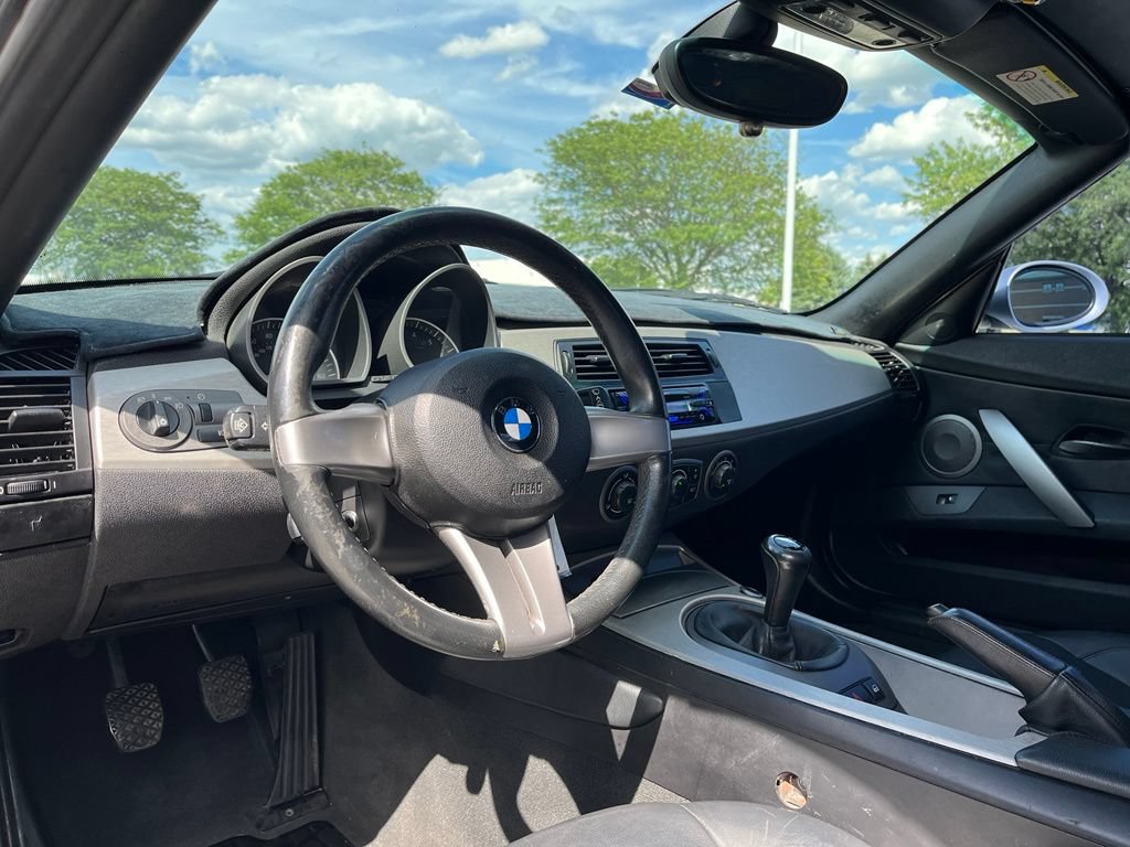 Used 2003 BMW Z4 2.5i RWD image 23