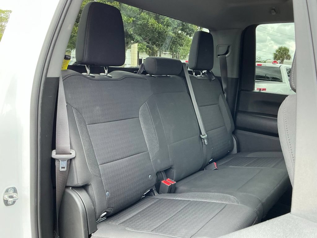 Used 2024 Chevrolet Silverado 2500 Custom w/ Custom Convenience Package AWD/4WD image 27