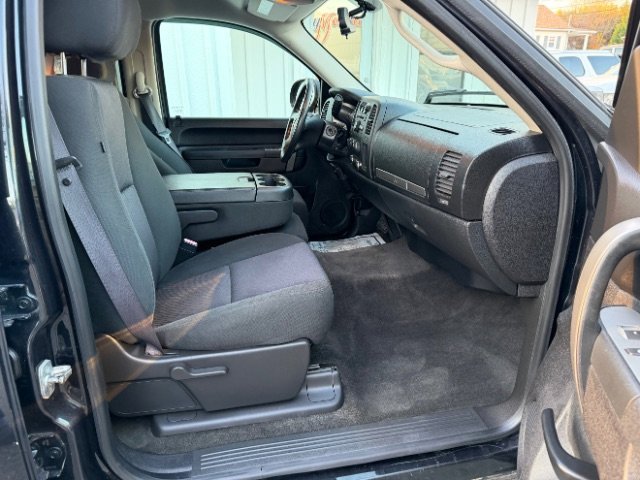 Used 2012 Chevrolet Silverado 1500 LT image 11