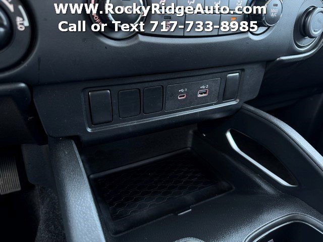 Used 2023 Nissan Frontier SV w/ Tow Package AWD/4WD image 20