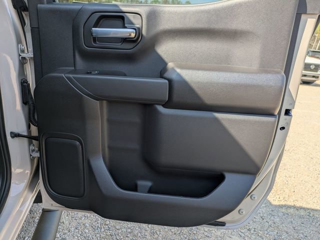 New 2026 Chevrolet Silverado 1500 Custom w/ Turbomax Blackout Package image 27