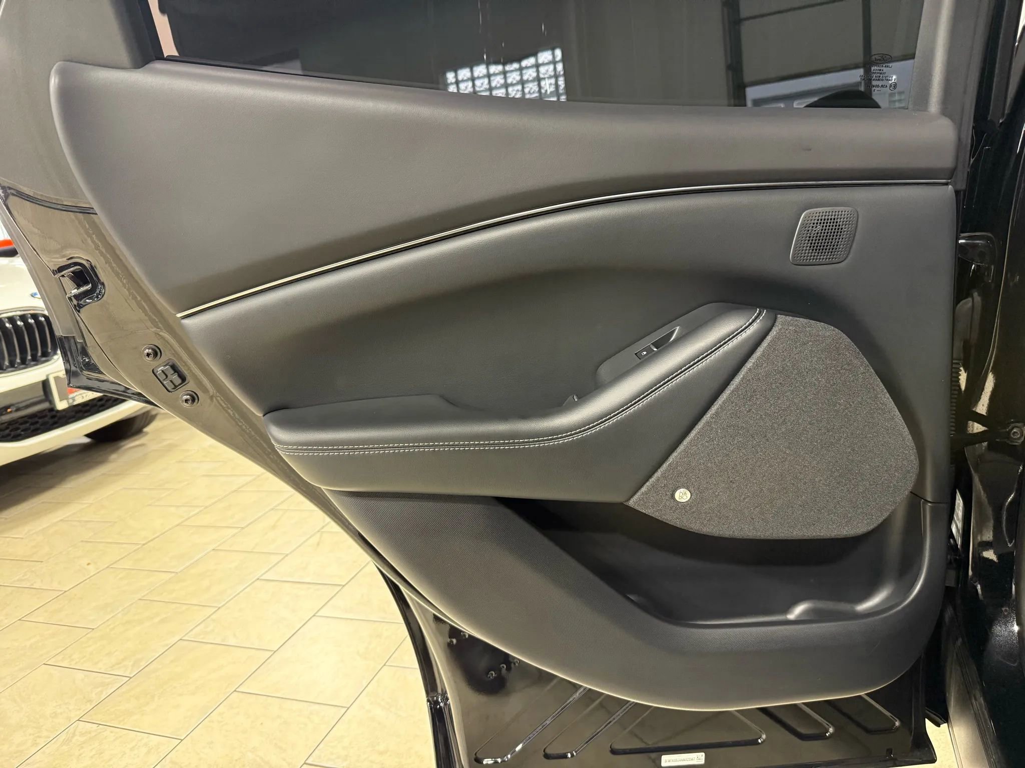 Used 2022 Ford Mustang Mach-E Premium image 30