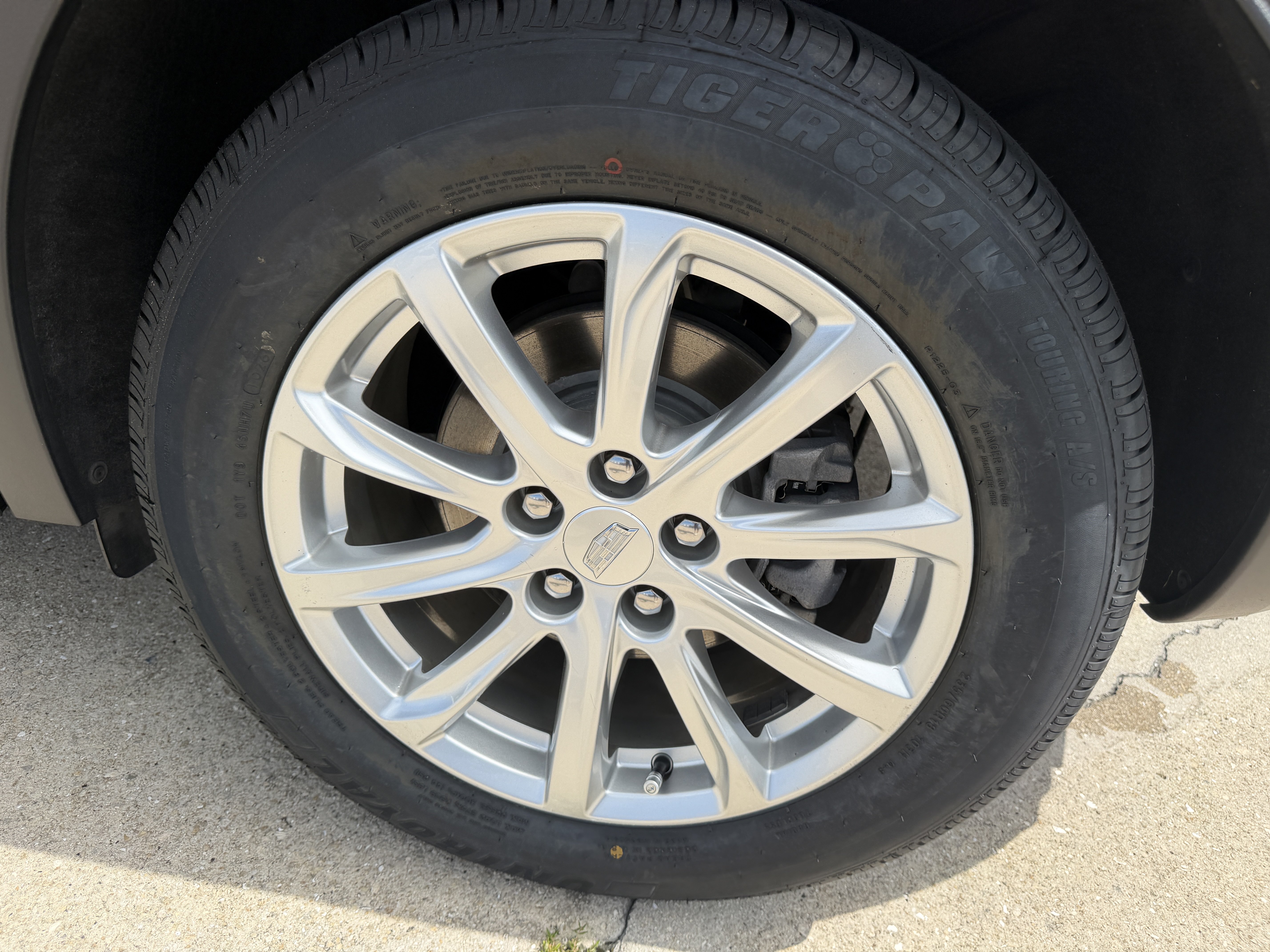 Used 2020 Cadillac XT4 Luxury FWD image 31