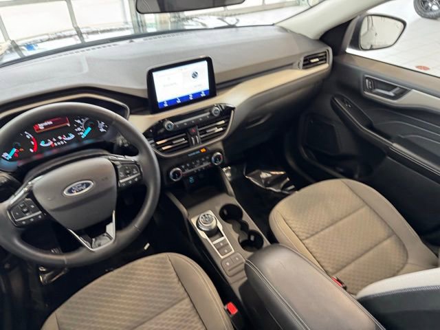 Used 2022 Ford Escape SE w/ Convenience Package AWD/4WD image 6