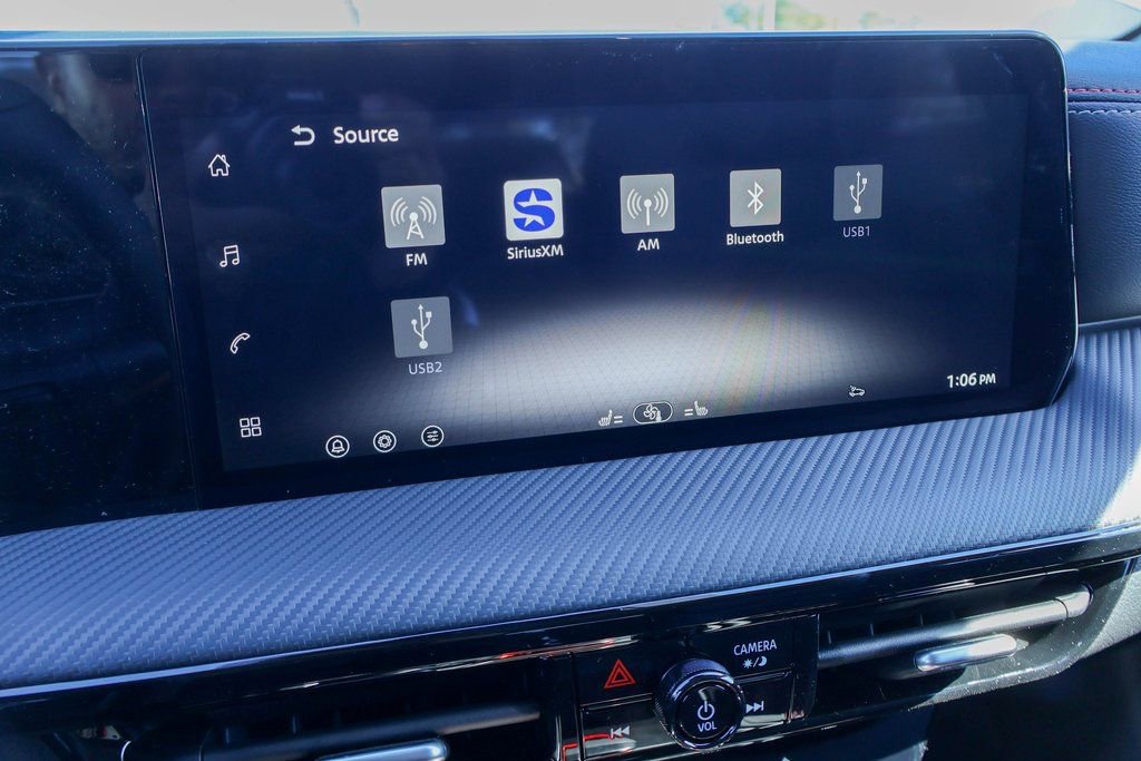 New 2026 Nissan Kicks SR image 5