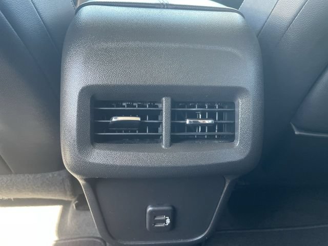Used 2022 GMC Terrain SLT w/ Infotainment Package II FWD image 21