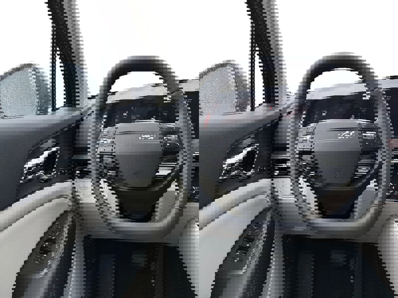 New 2026 Kia Sportage SX image 10