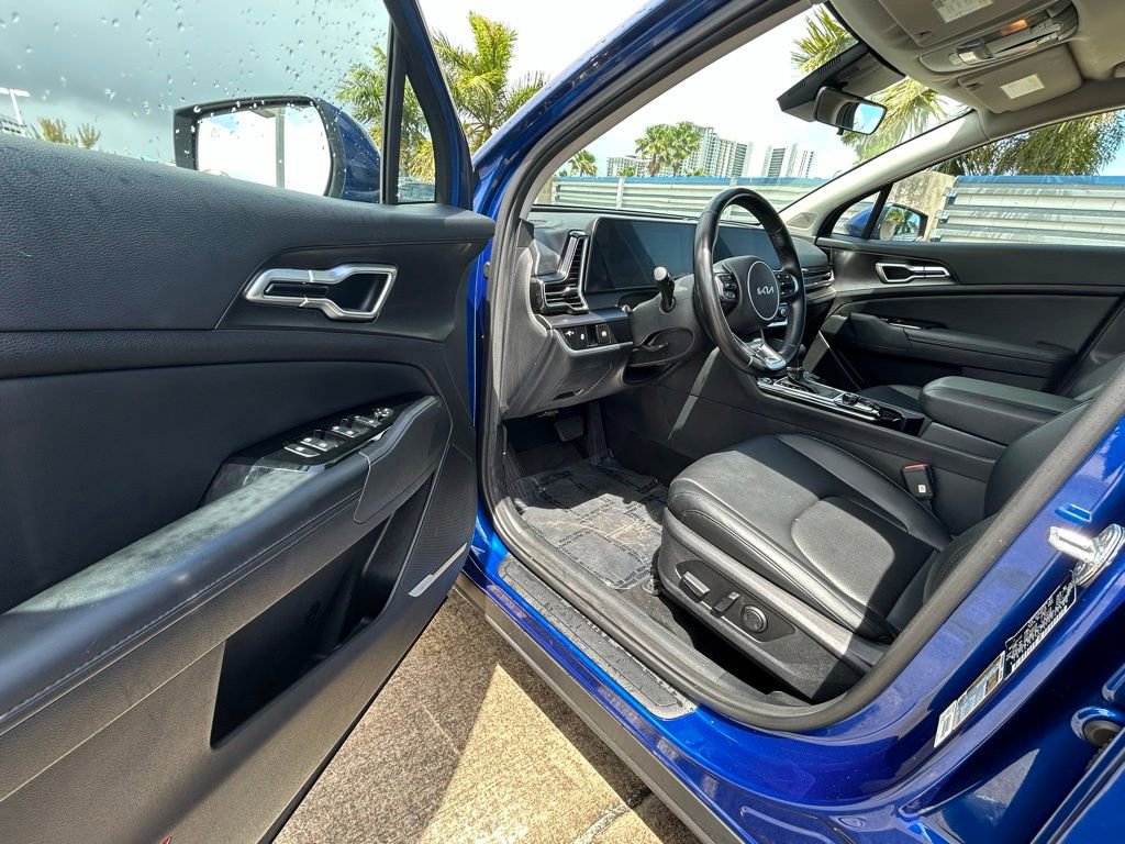 Used 2023 Kia Sportage EX FWD image 15