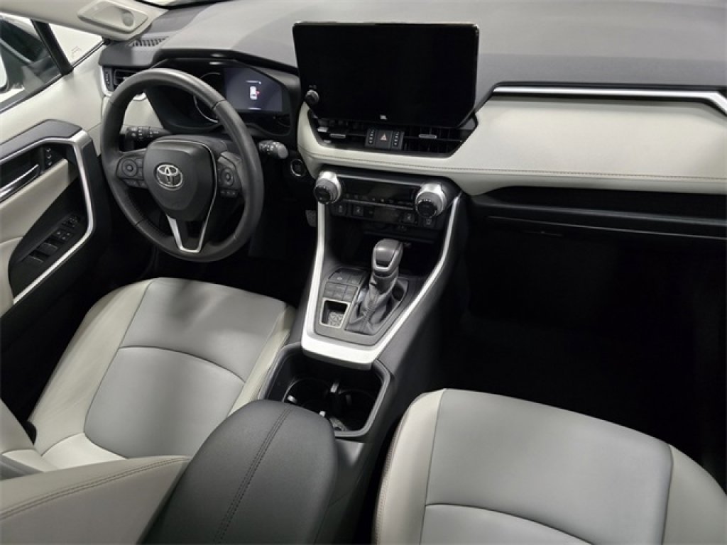 Certified 2024 Toyota RAV4 XLE Premium image 26