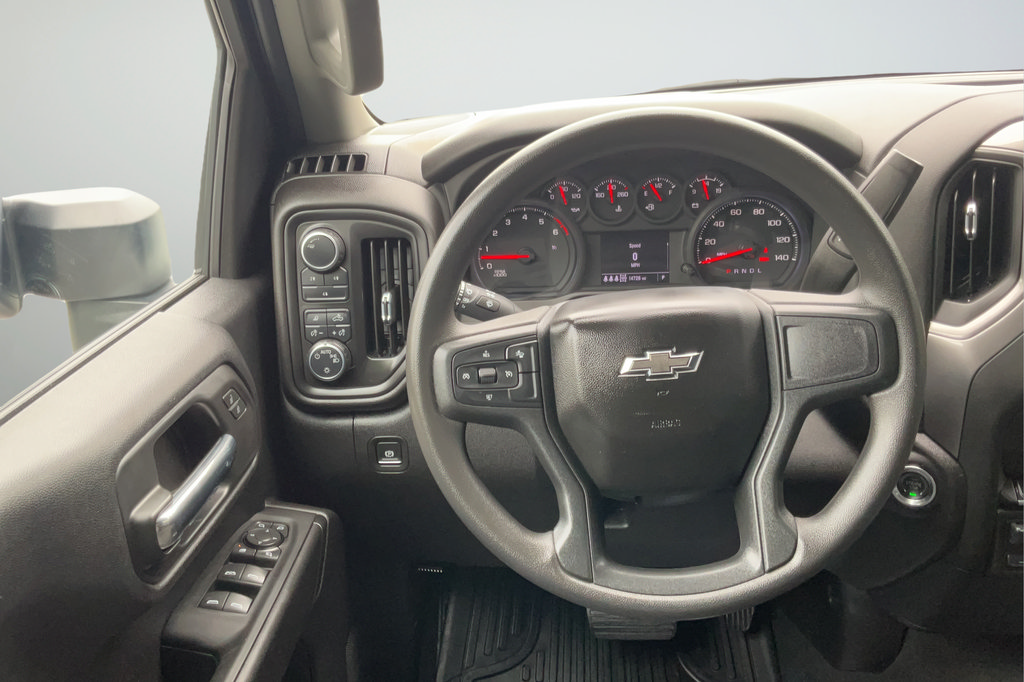 Used 2025 Chevrolet Silverado 2500 Custom w/ Custom Value Package AWD/4WD image 15