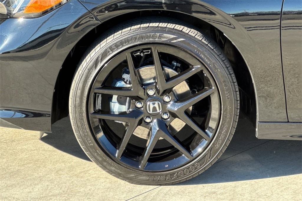 Certified 2025 Honda Civic Sport image 33