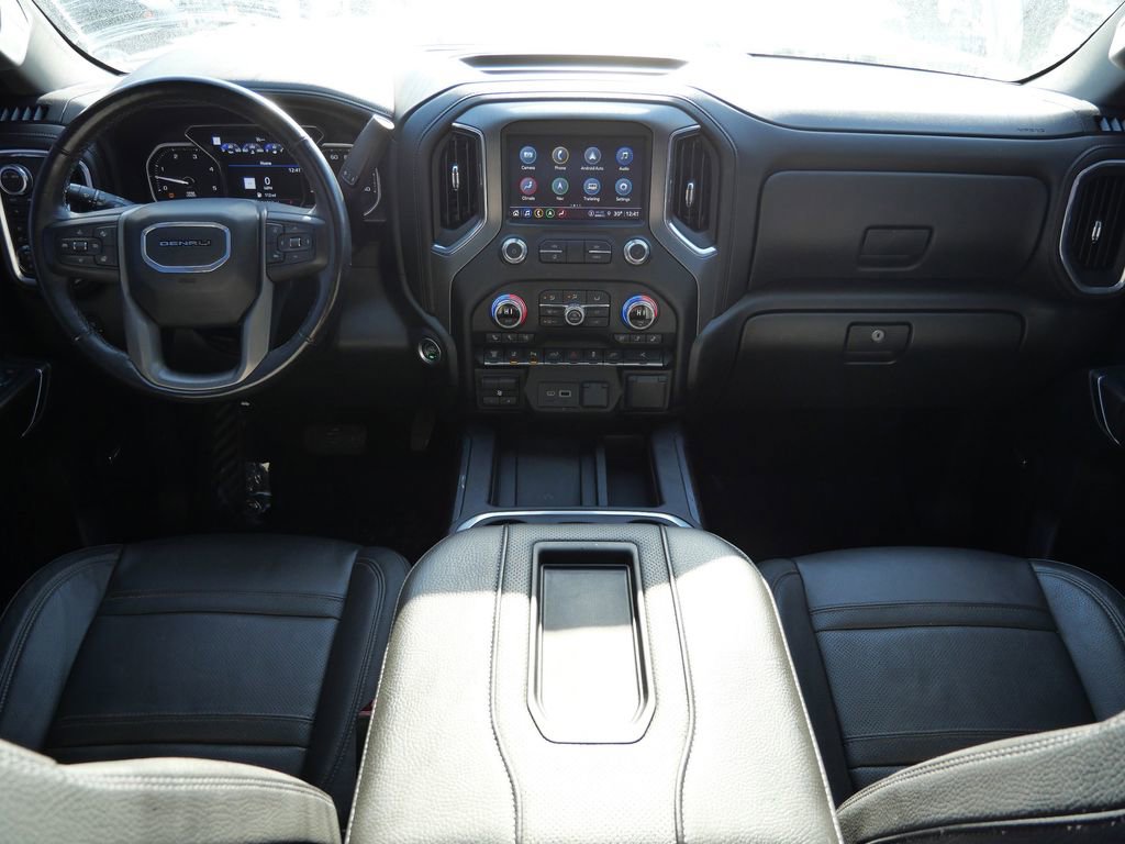 Used 2022 GMC Sierra 3500 Denali w/ Denali Ultimate Package image 14