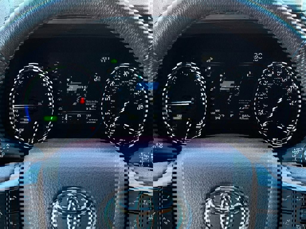 Used 2023 Toyota Sienna Platinum image 24