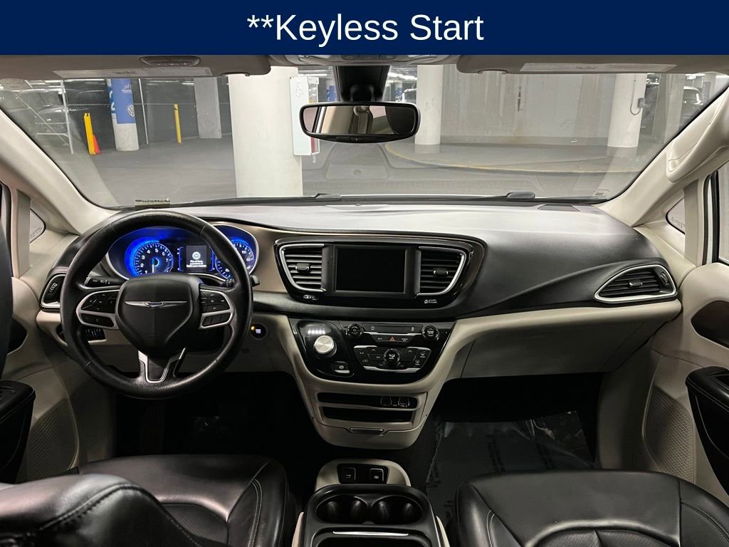 Used 2021 Chrysler Voyager Lxi image 7