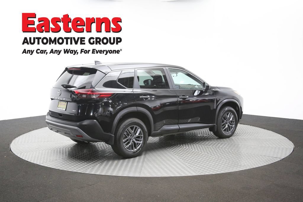 Used 2023 Nissan Rogue S AWD/4WD image 44