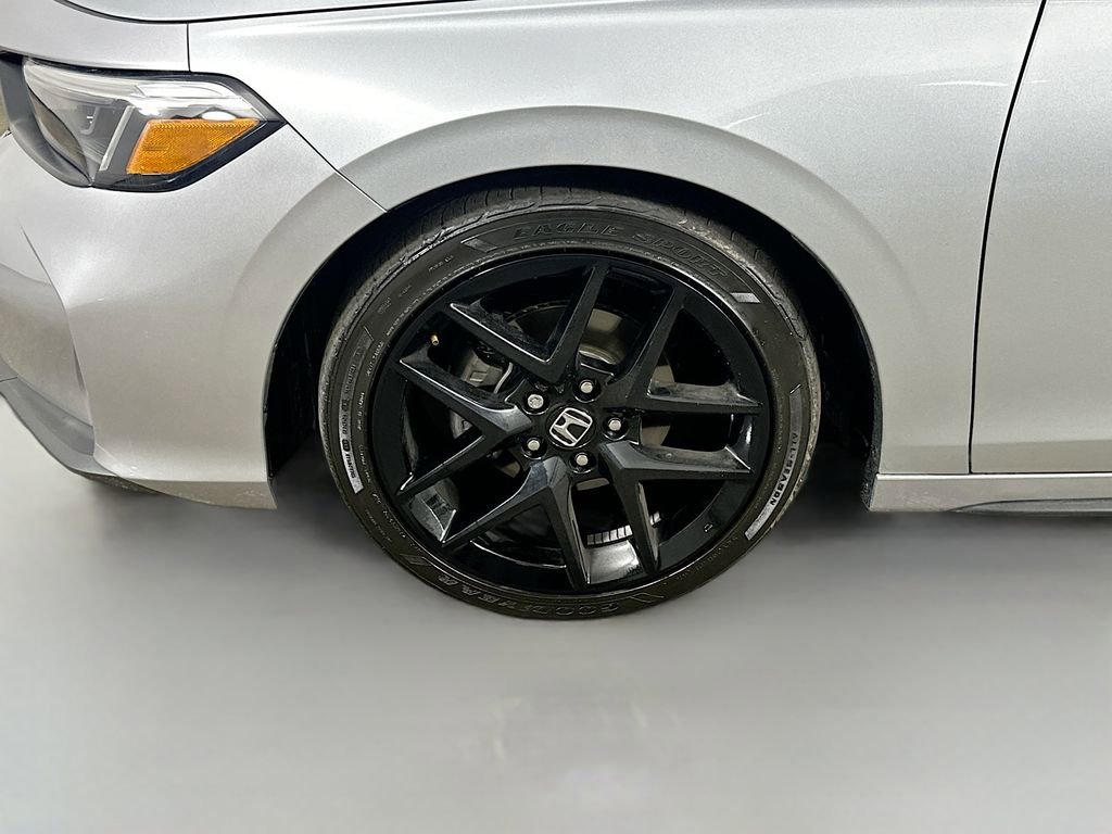 Used 2025 Honda Civic Sport image 8