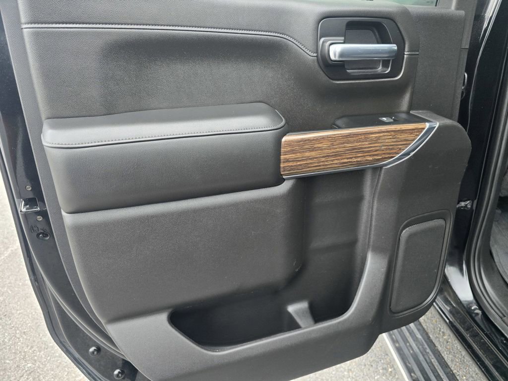 Used 2021 Chevrolet Silverado 1500 High Country w/ Safety Package II AWD/4WD image 13