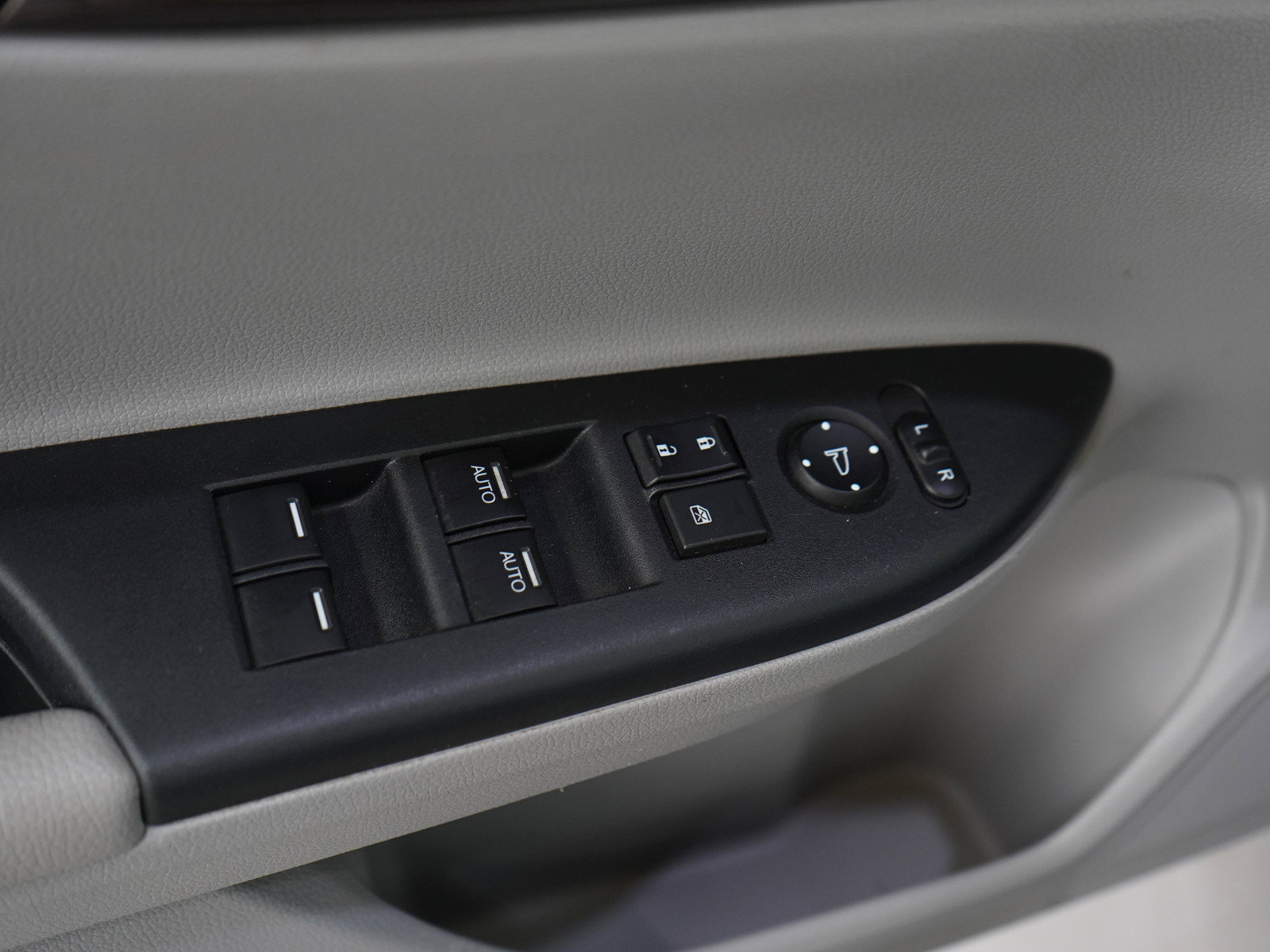 Used 2016 Honda Accord EX image 19