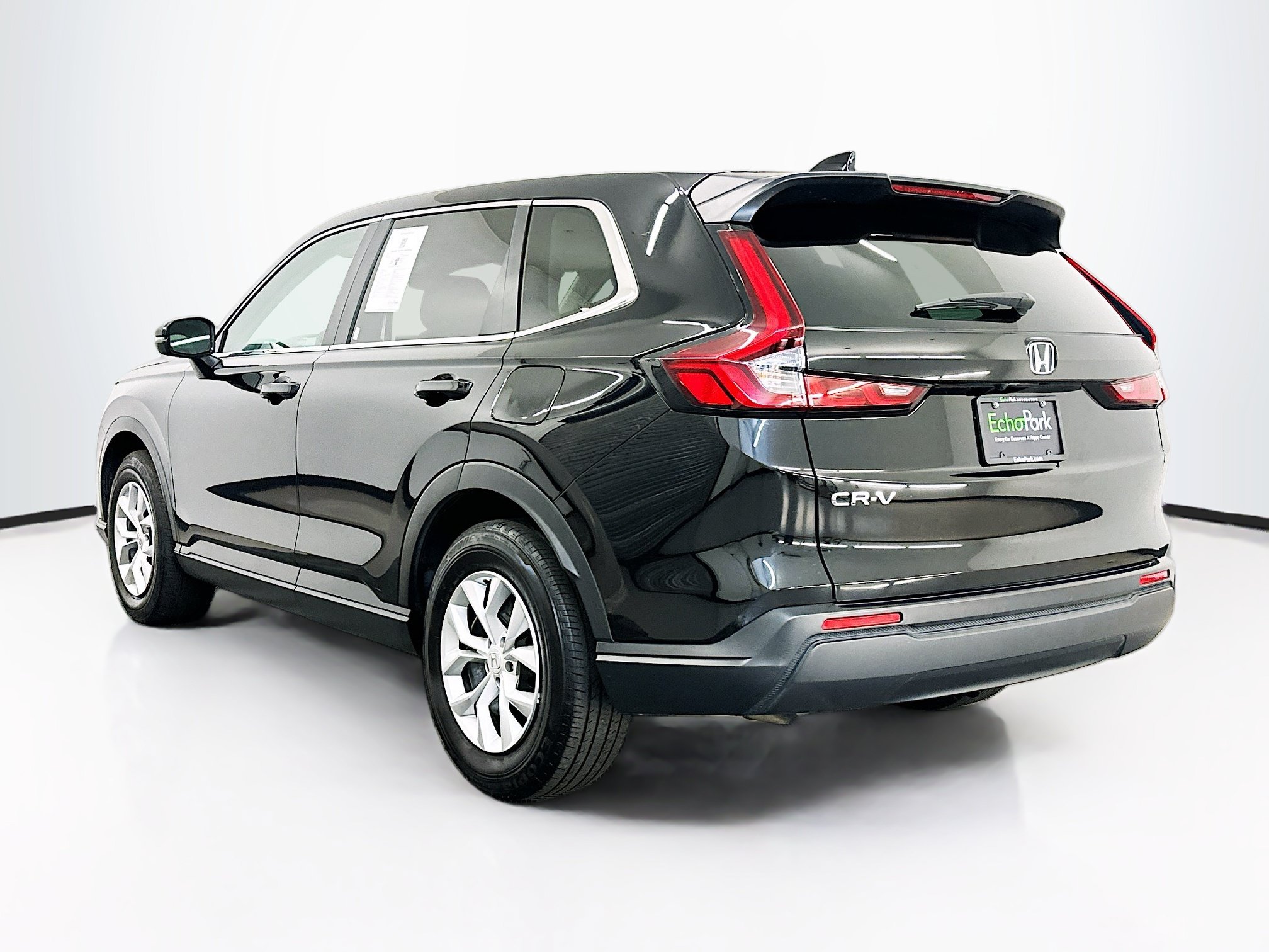 Used 2025 Honda CR-V LX image 5