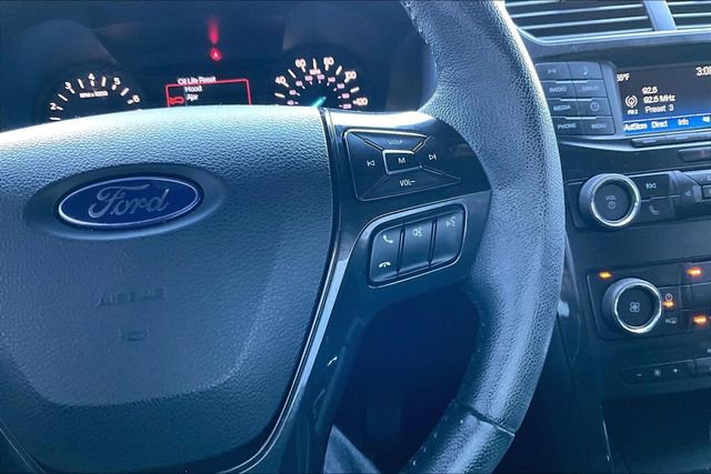 Used 2019 Ford Explorer XLT image 11