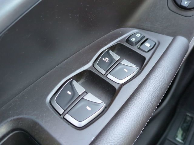 Used 2014 Hyundai Santa Fe Sport w/ Premium Equipment Package 03 image 26