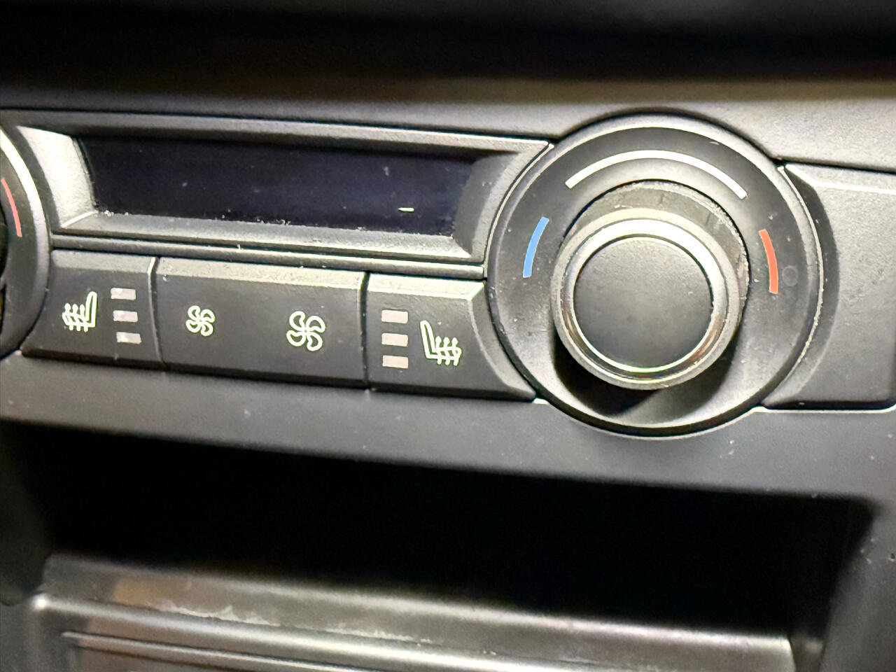 Used 2013 BMW X6 xDrive50i image 32