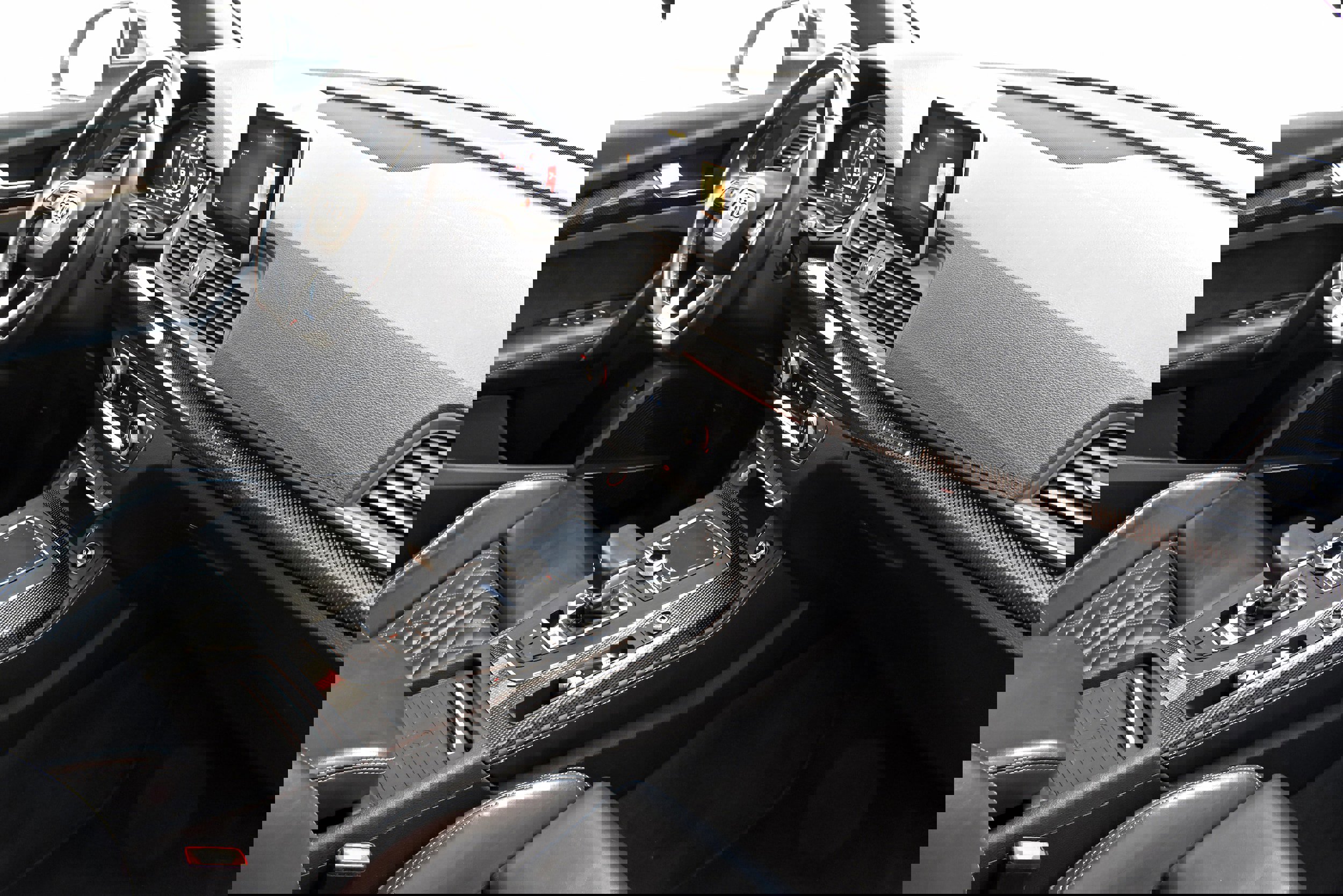 Used 2020 Audi SQ5 Premium Plus w/ Premium Plus Package image 26