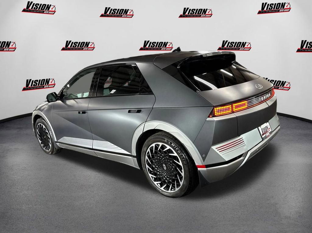 Certified 2023 Hyundai Ioniq 5 Limited w/ Cargo Package image 7