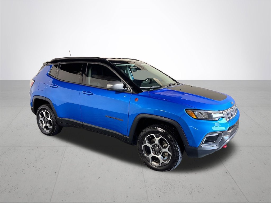 Used 2022 Jeep Compass Trailhawk w/ Trailhawk Convenience Group AWD/4WD image 4